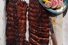 Baby Back Ribs with Guava Barbecue Sauce