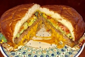 MEGA-ritaville Burger